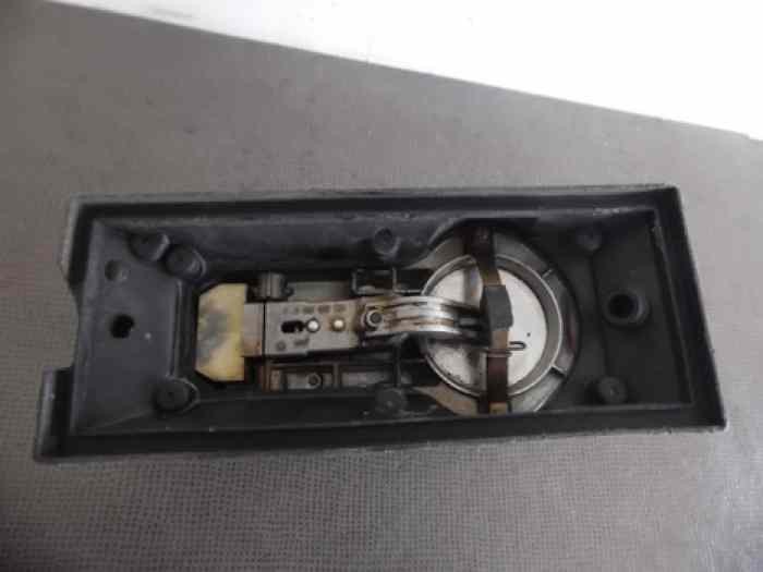 INJECTION 0438100121 + 0438120199 FORD ESCORT XR3i 4