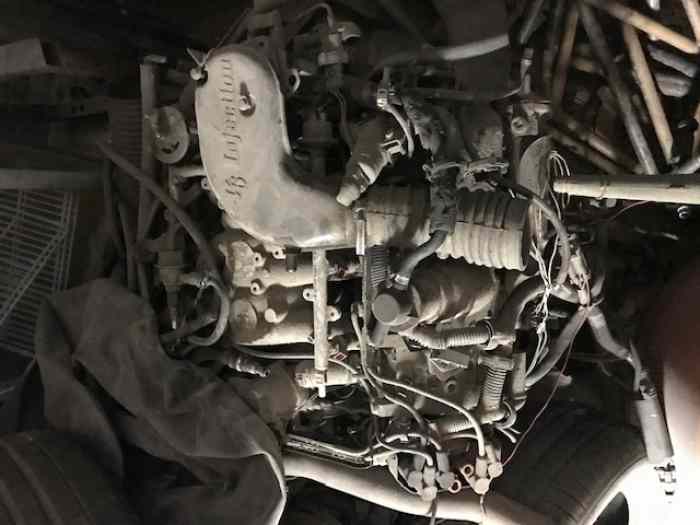 moteur R25 V6 1
