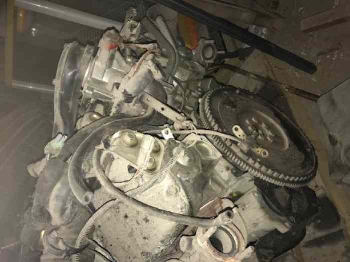 moteur R25 V6 0
