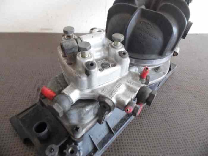 INJECTION 0438100121 + 0438120199 FORD ESCORT XR3i 1