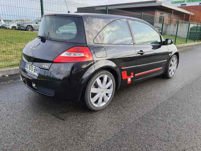 Superbe renault sport tbe megane 2rs 2 rs phase 1 2005 145000 km noir cuir clim a débattre ct ok