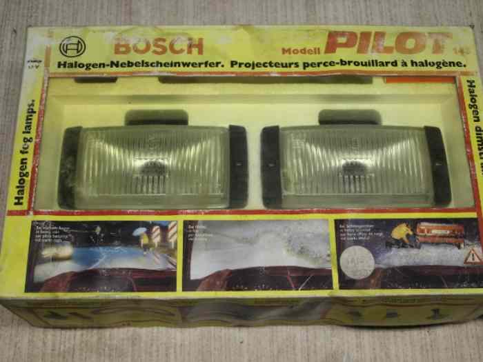 Phares anti brouillard Bosch Pilot 145