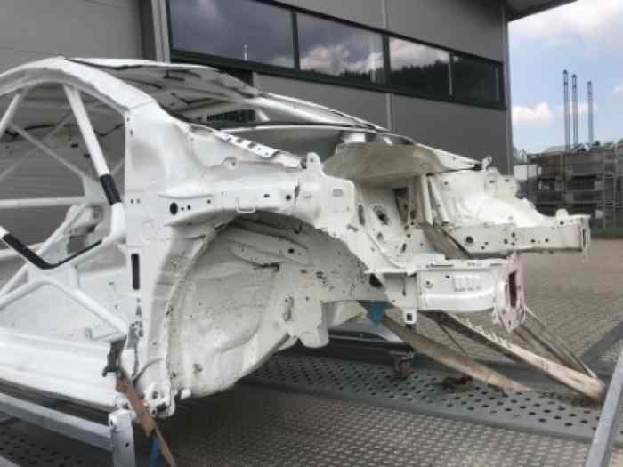 208 R2 only Chassis with damage 3