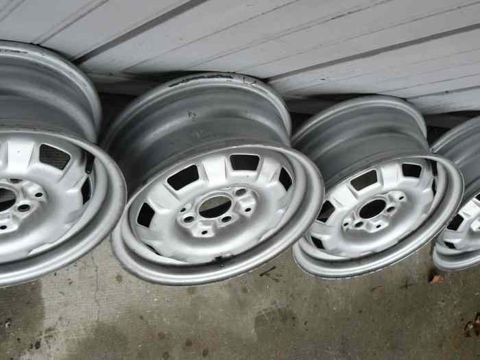 Jantes origine Golf 1 GTI 5,5 pouces 2