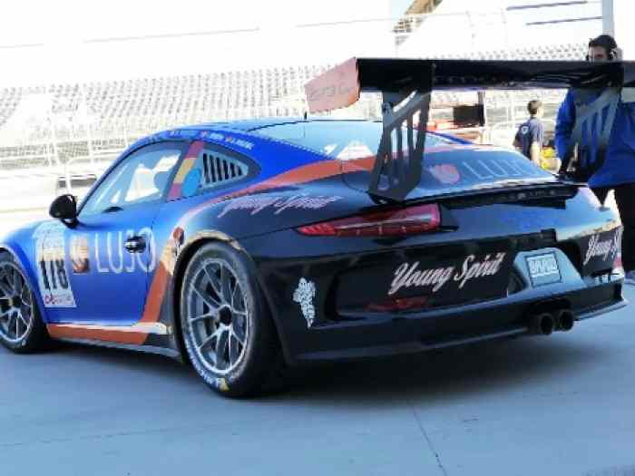 Porsche 911 GT3 CUP 991 4