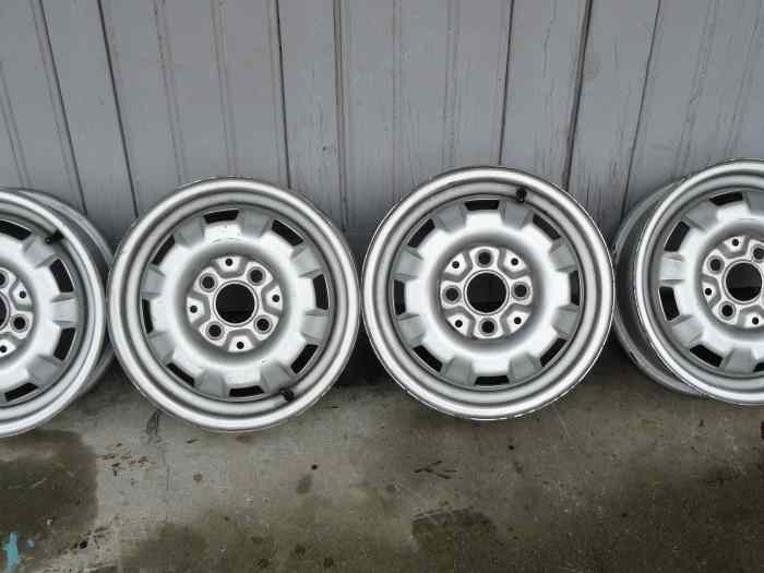 Jantes origine Golf 1 GTI 5,5 pouces 0