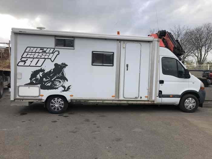 FOURGON AMENAGER MOTOCROSS