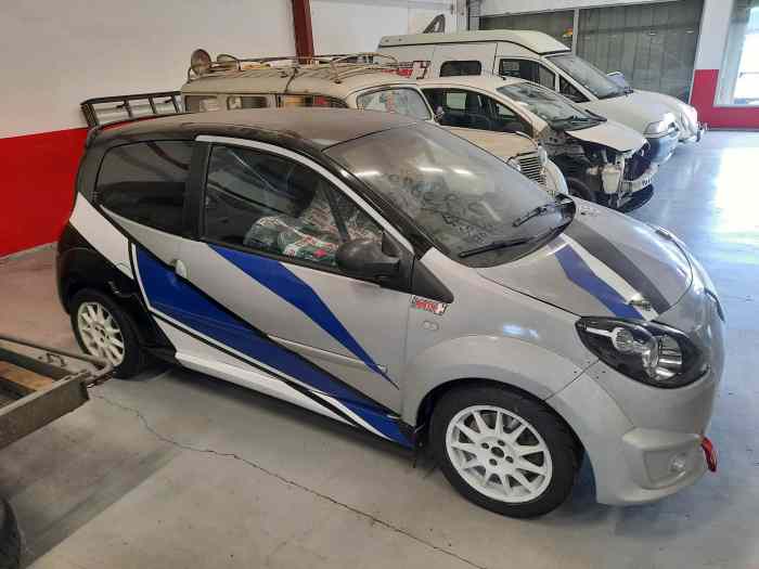 TWINGO R1 RENAULT SPORT 1