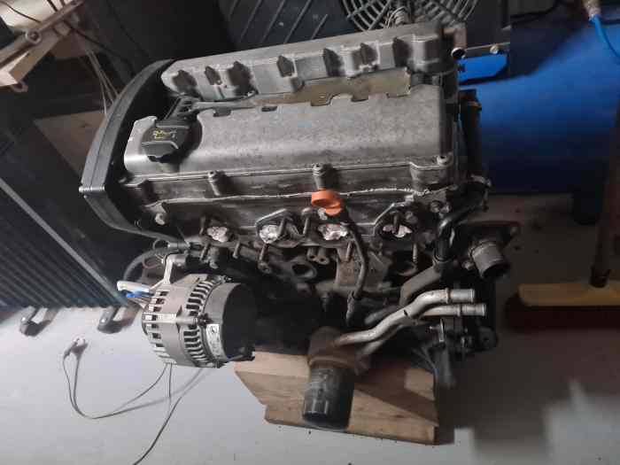 moteur TU5J4 0