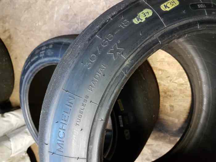 2 pneus slick Michelin AR porsche 1