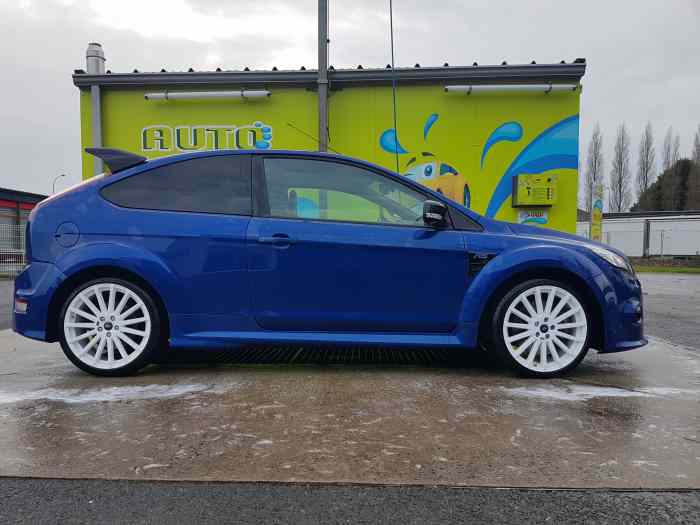 Ford Focus RS Wolf Racing 2