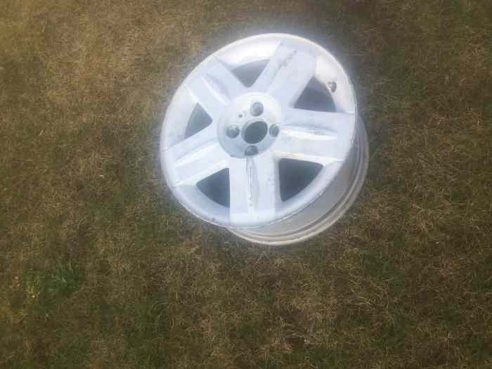 jantes renault 16 pouces 0