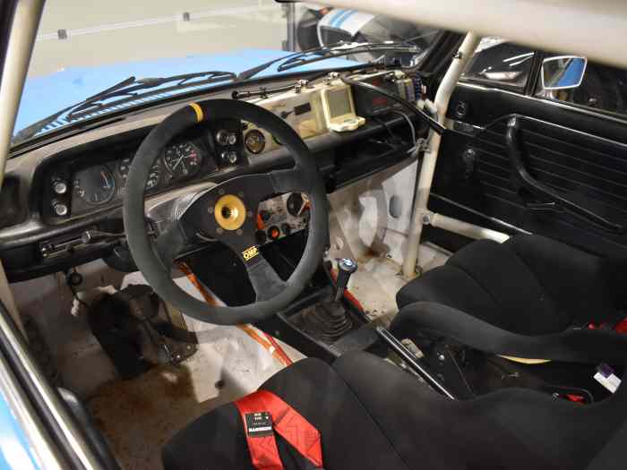 BMW 2002tii + Caisse + pièces – photo 3 sur 4