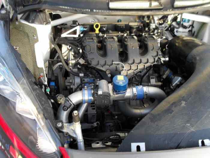 FORD FIESTA R5 EVO 2 VENDU 3