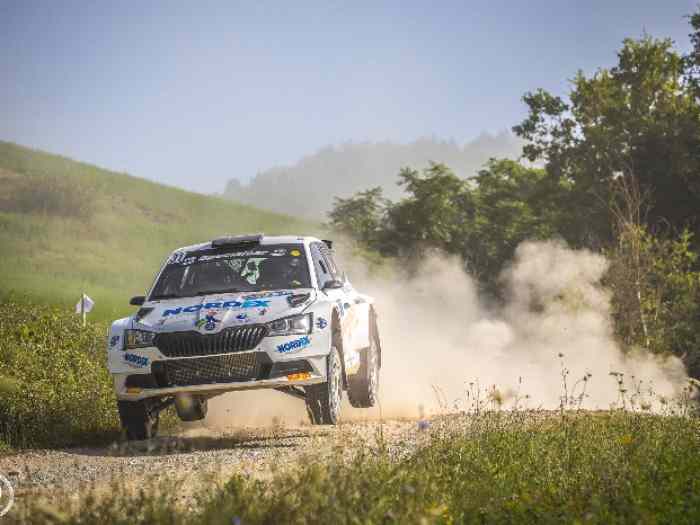Specialcar location SKODA EVO 2 & PEUGEOT RALLY 4 Asphalte et Terre 3