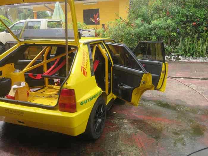 Vente LANCIA DELTA 4 WD Avec carte grise (groupe z+passeport) 1