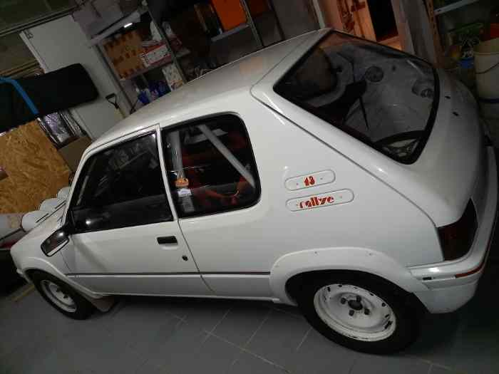 Peugeot 205 rallye 2