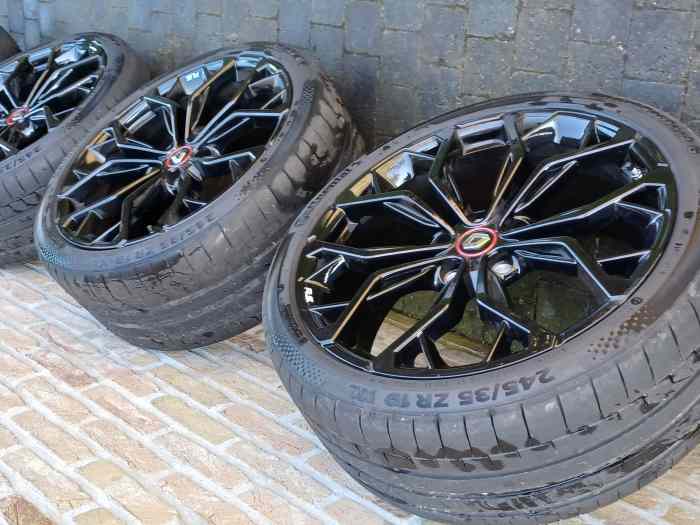 Megane 4 RS jantes Interlagos 0