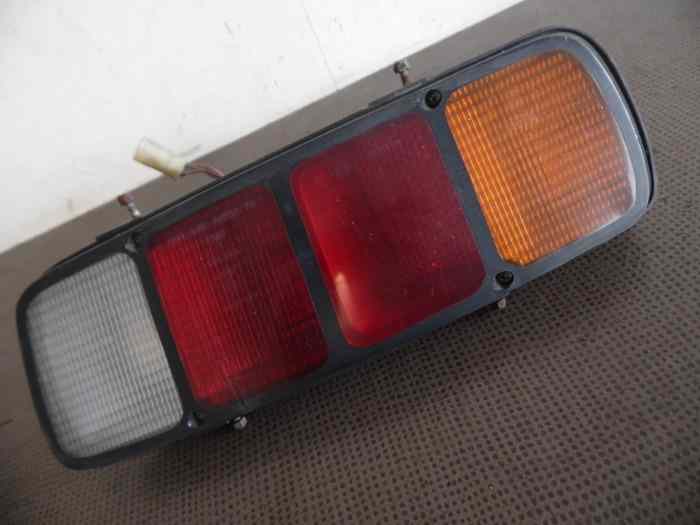 FEU ARRIERE DROIT 92863193202 PORSCHE ...