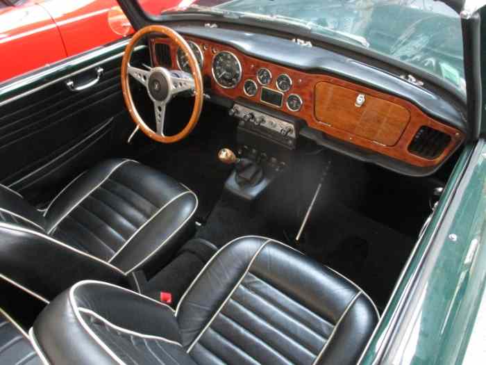 TRIUMPH TR 4 2