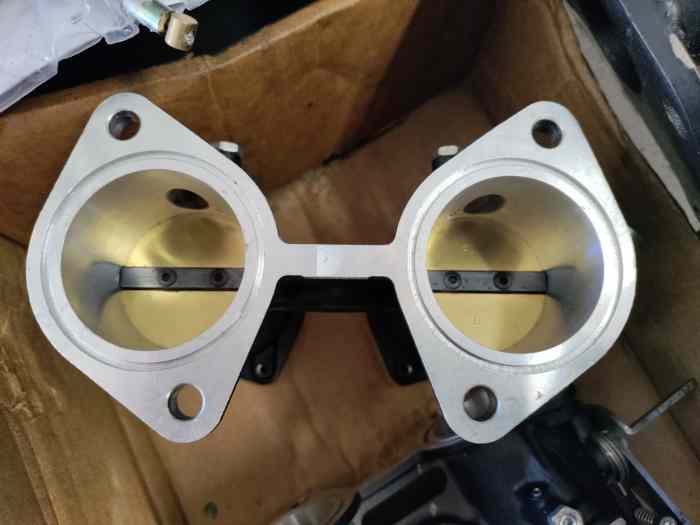 4 papillons Jenvey 45 neufs avec pipe 306 XU10J4 1