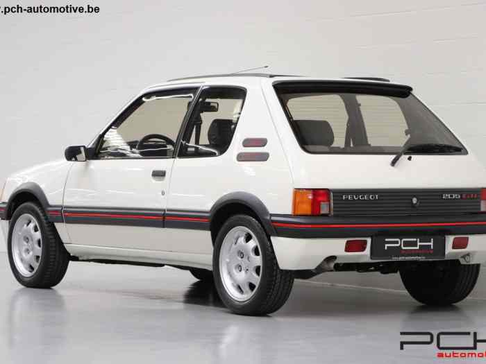 PEUGEOT 205 GTi 1.9 + Toit Ouvrant - 51600Kms - 1988 1