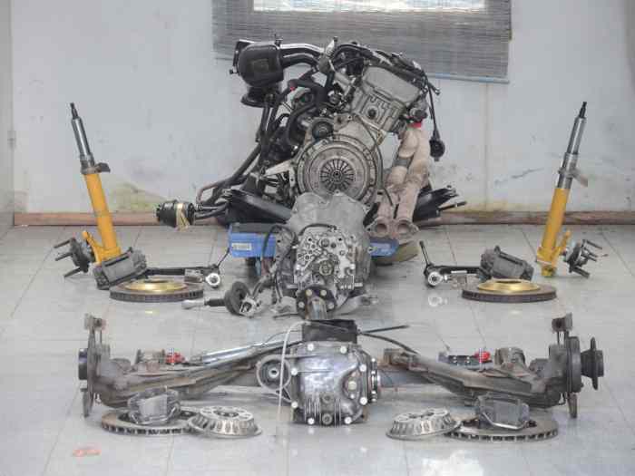 BMW M3E30 moteur boite suspension freins pont – photo 1 sur 6