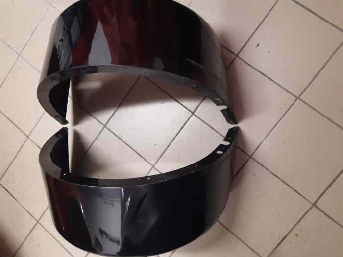 Une paire d ailes arrieres CATERHAM SUPER SEVEN 2019 0