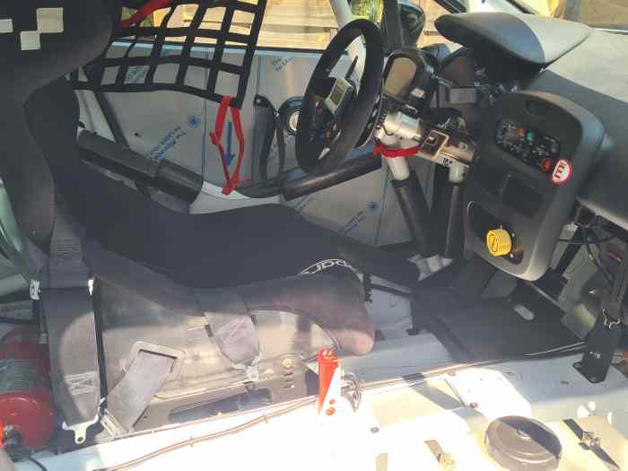 Renault clio 4 cup – photo 5 sur 6