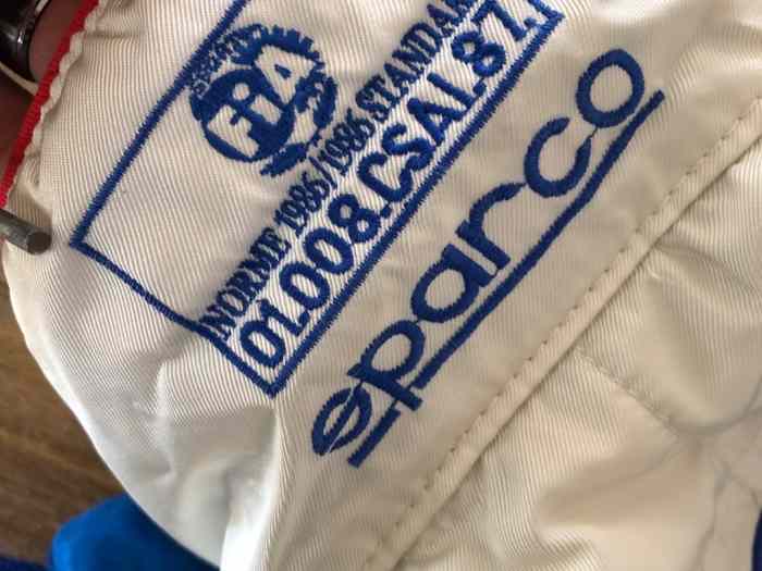 Combinaison pilote vintage Peugeot sport sparco 3