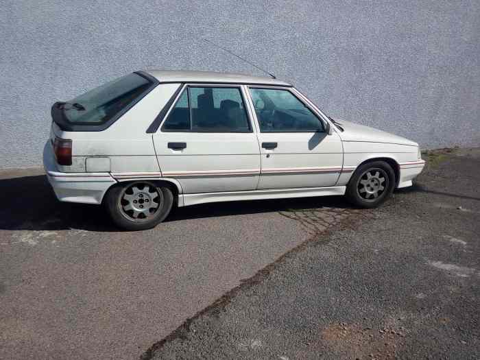 Vend Renault 11 turbo phase 2 0