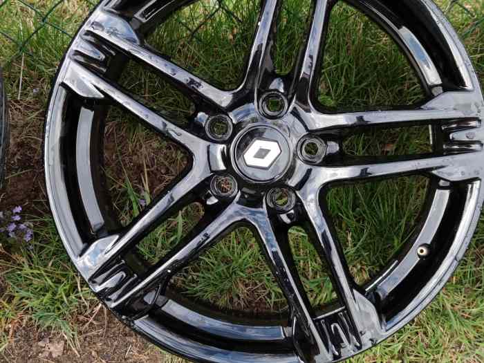 Jantes AXL clio 3 RS 1