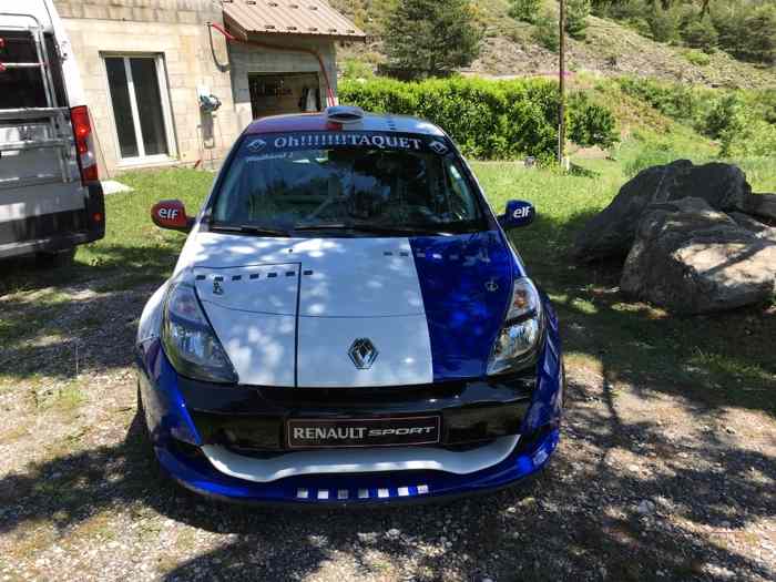 CLIO 3 CUP 1