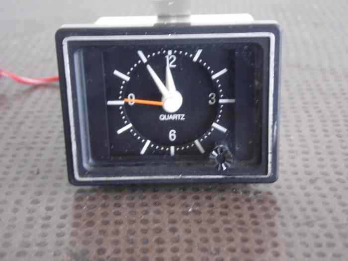HORLOGE KIENZLE JAGUAR XJ 1973-1996 0