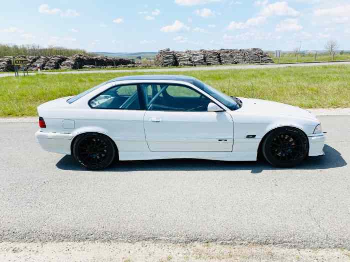 BMW M3 E36 COUPE 3.2L 321CH GROUPE N 2