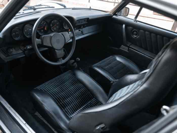 PORSCHE 911 SC - 1977 4