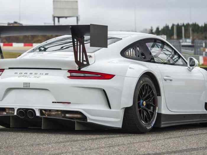 porsche 991.2 cup MR 1