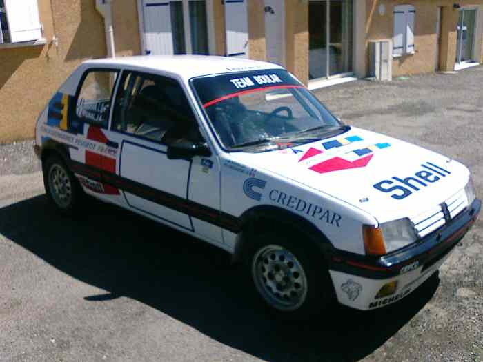 Peugeot 205 GTI 1.6 VHC 1