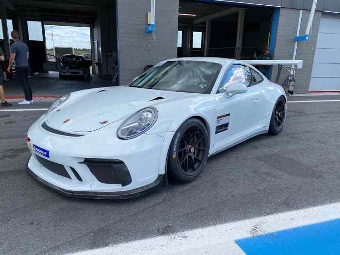 2019 Porsche 991.2 GT3 Cup | 70 hr Moteur / Boite 4 hr 0