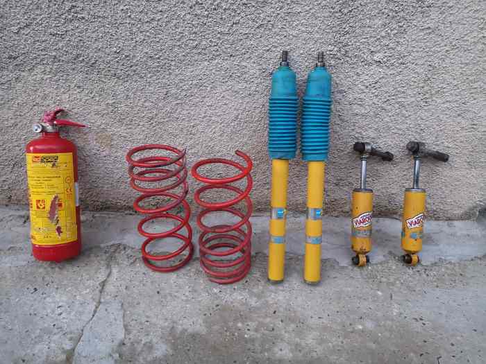 Lot de pièces: amortisseurs Bilstein B6 ressorts courts chassis 0