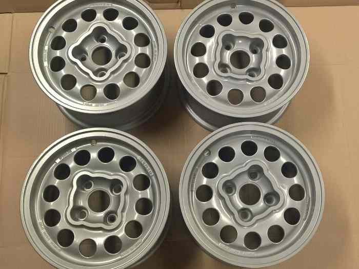 Vds lot de 4 jantes PTS Speedline grA en 7 x 13 0