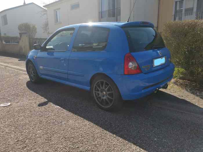 Clio 2 rs 182 cv version TEAM 0