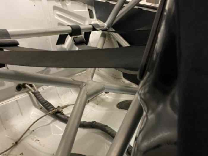 Bmw e30 f2000/14 – photo 4 sur 5