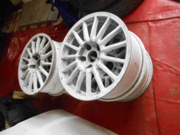 4 jantes BRAID 8 X 18 BMW 5 X 120 ET 20 1
