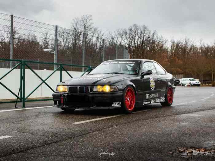 BMW M3 e36 3.2l piste 0