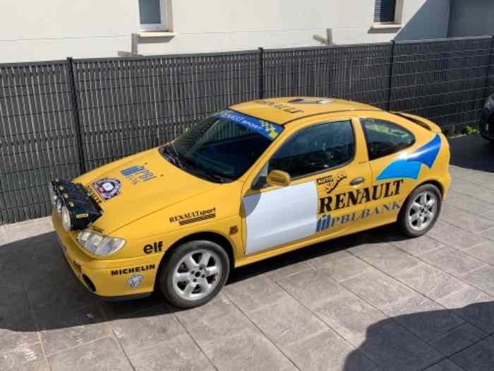 Megane 2.0 16v F7r VHRS, montée historique 4