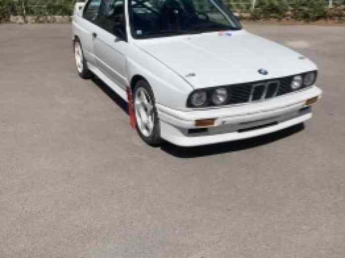 BMW M3 E30 GRA