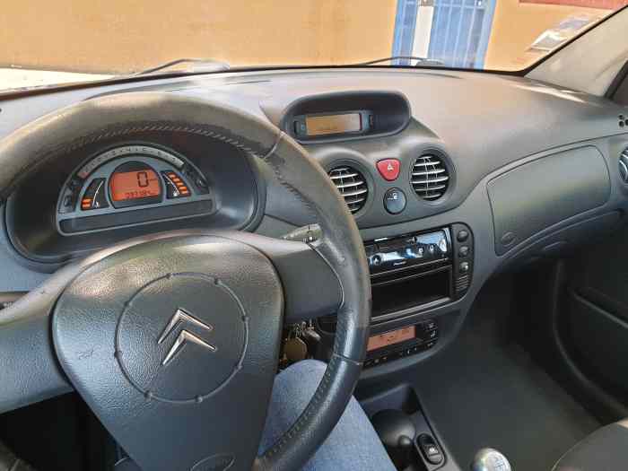 Citroën C2 1.6 VTS 125ch Noire, 93400 Km 4