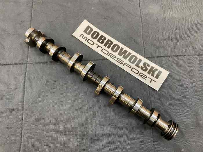 Nouvelles pièces pour la construction du moteur PEUGEOT 208R2 1
