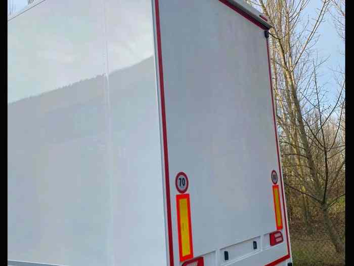 USED TRAILER MIELE BY PADDOCK DISTRIBUTION 1